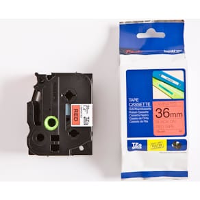 Brother TZe461 - Svart på röd - Rulle 3,6 cm x 8 m) 1 rulle