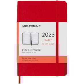 Classic Soft 12M Daily Pocket Röd 2023