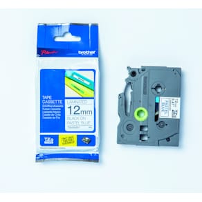 TZe-MQ531 printer sort tekst på pastelblåt lamineret tape