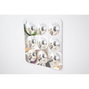 Spegel med 9 konvexa kupoler