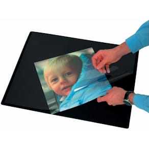 Onderlegger Q-CONNECT, 63 x 50 cm, zwart, met folie