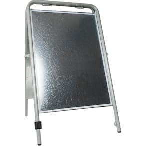 Gatuställ Sign 50x70cm silver