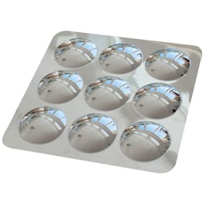 Spegel med 9 konvexa kupoler