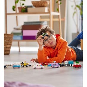 Kreativa fordon LEGO 900 delar