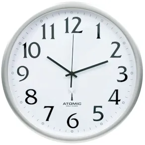 Väggklocka Tiq Silver, radiokontrollerad tid, glaslins, Ø 33cm