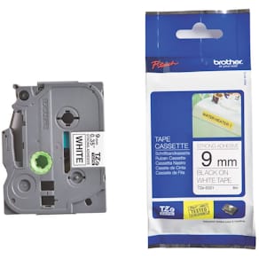 Schriftband Brother TZe-S221, 9 mm x 8 m, weiß/schwarz